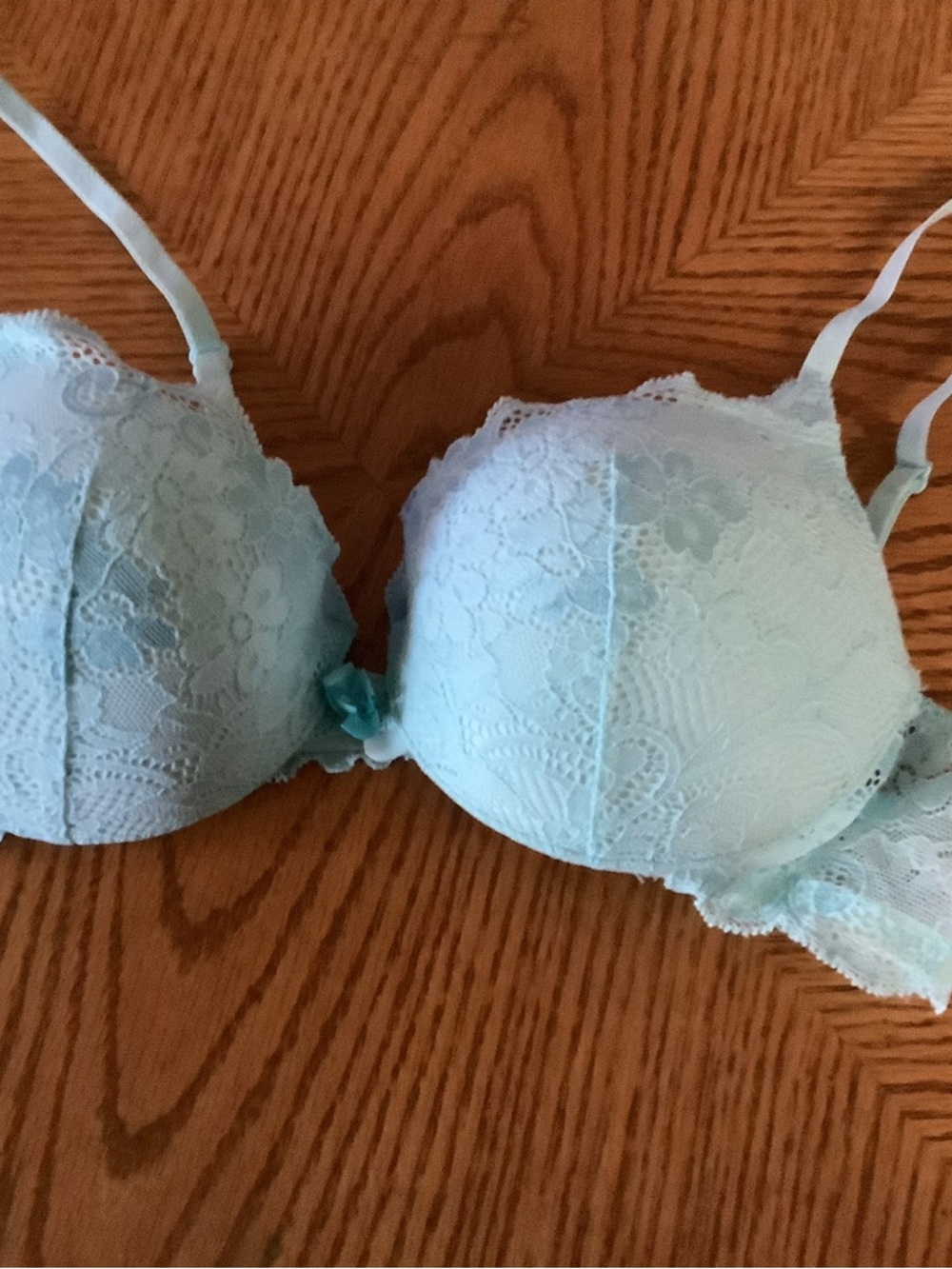 Victoria's Secret Light Aqua Lace Push-Up Bra